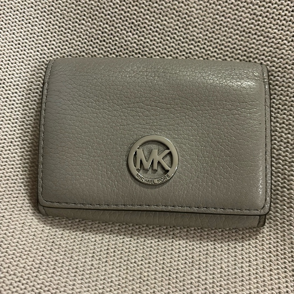 Women’s Michael Kors wallet